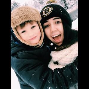 Meet your Posher, Haley